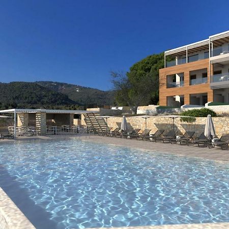 Amira Aparthotel Skiathos Town Bagian luar foto