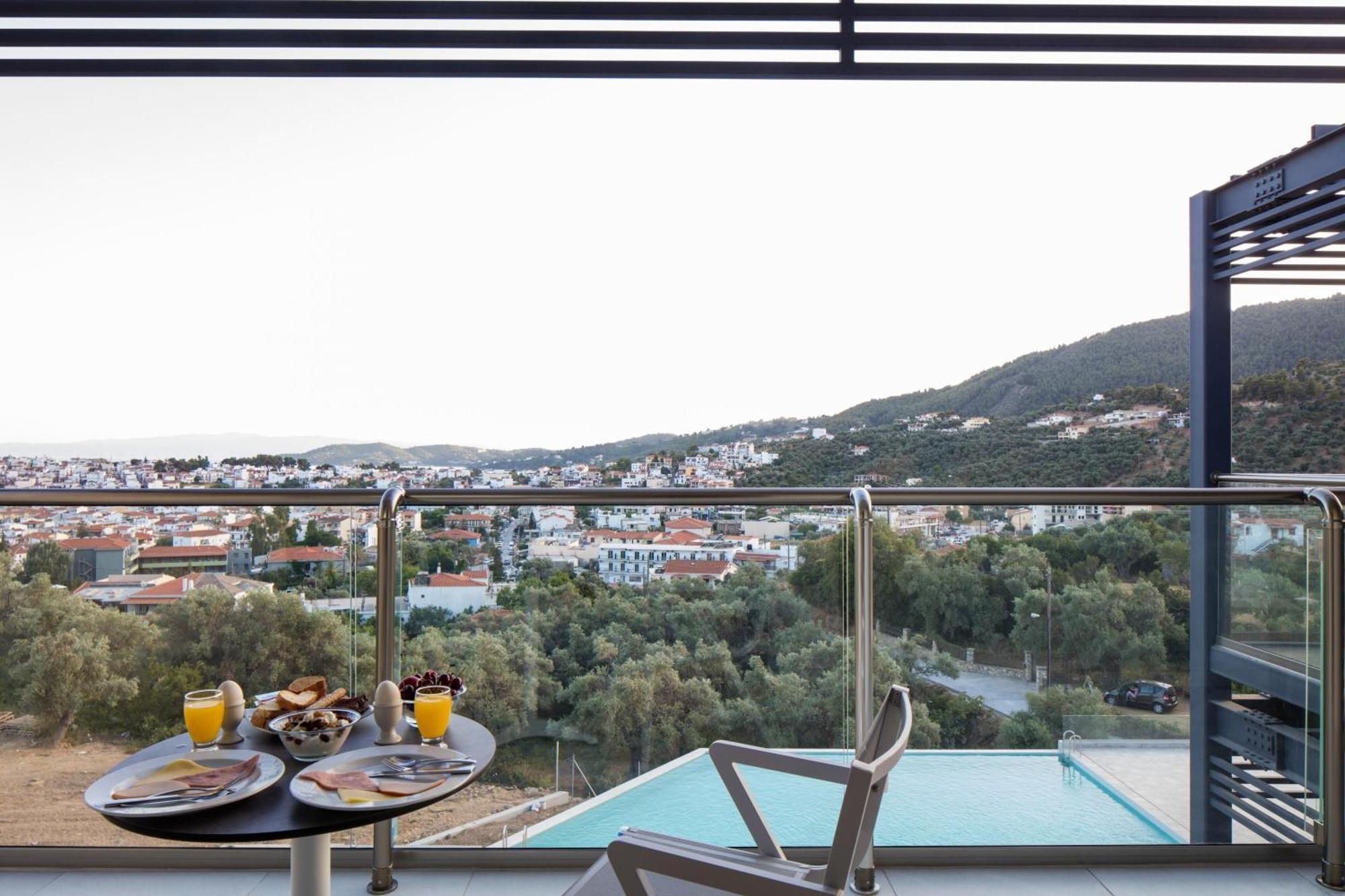 Amira Aparthotel Skiathos Town Bagian luar foto