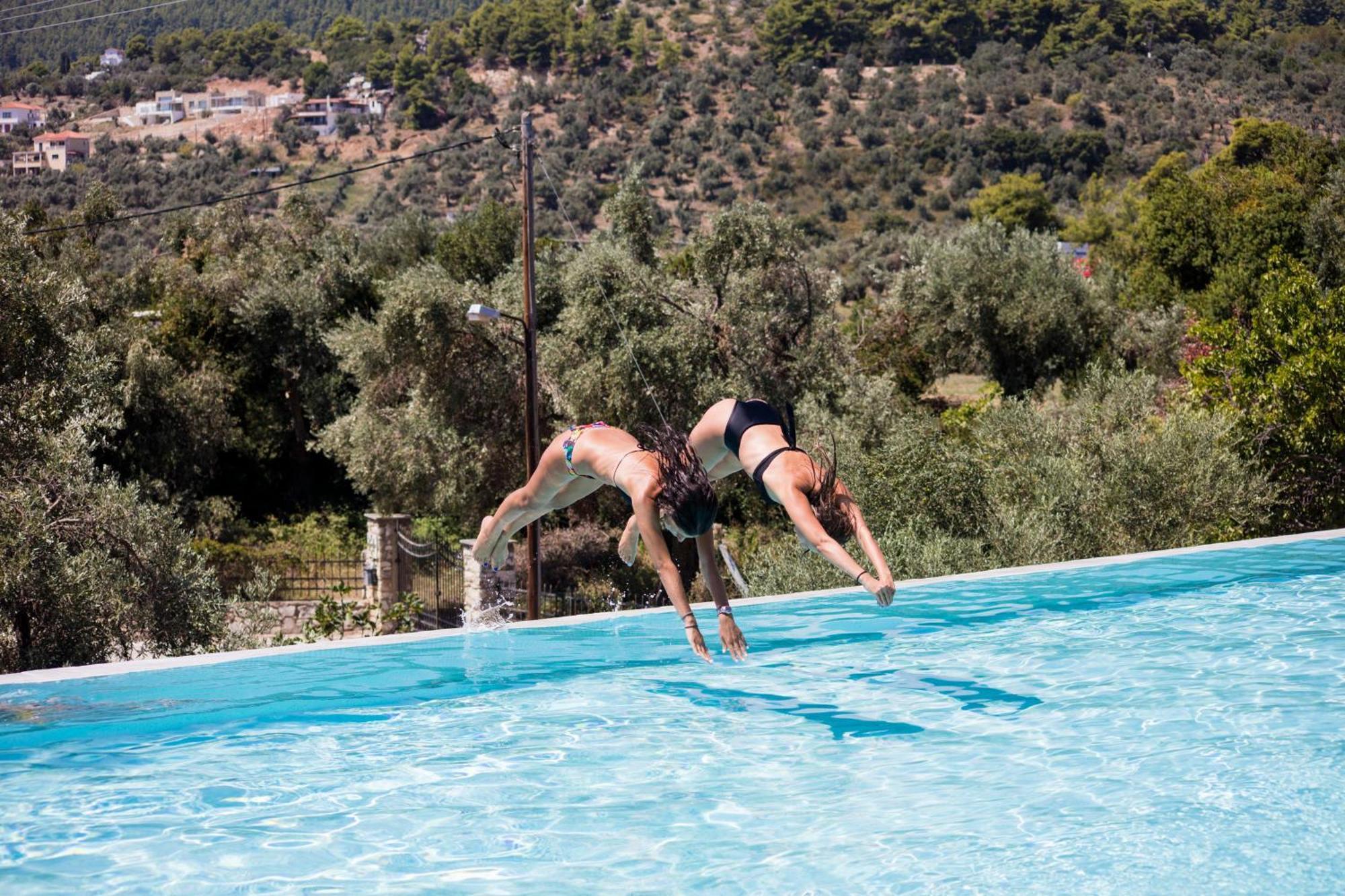 Amira Aparthotel Skiathos Town Bagian luar foto