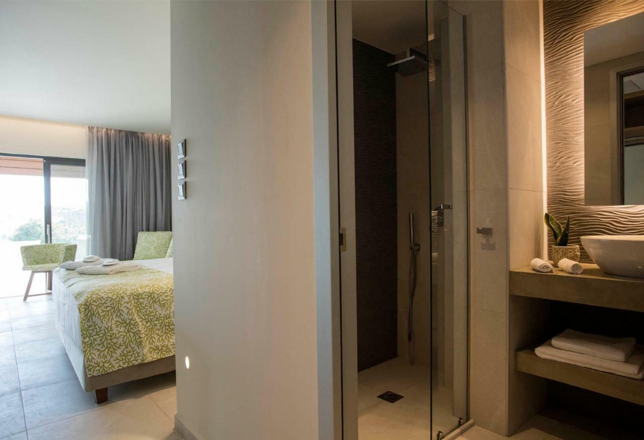 Amira Aparthotel Skiathos Town Bagian luar foto