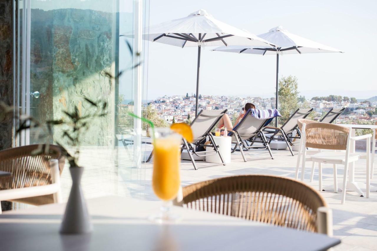 Amira Aparthotel Skiathos Town Bagian luar foto