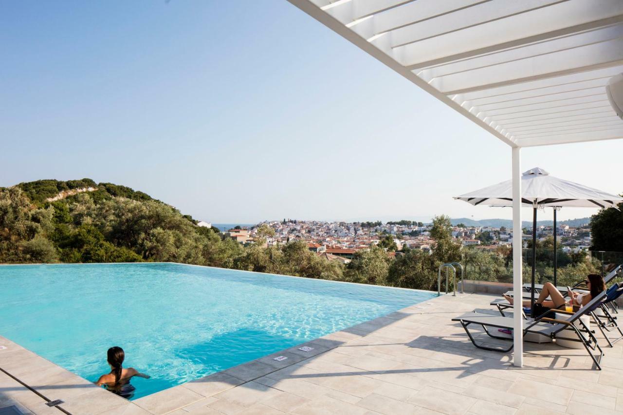 Amira Aparthotel Skiathos Town Bagian luar foto