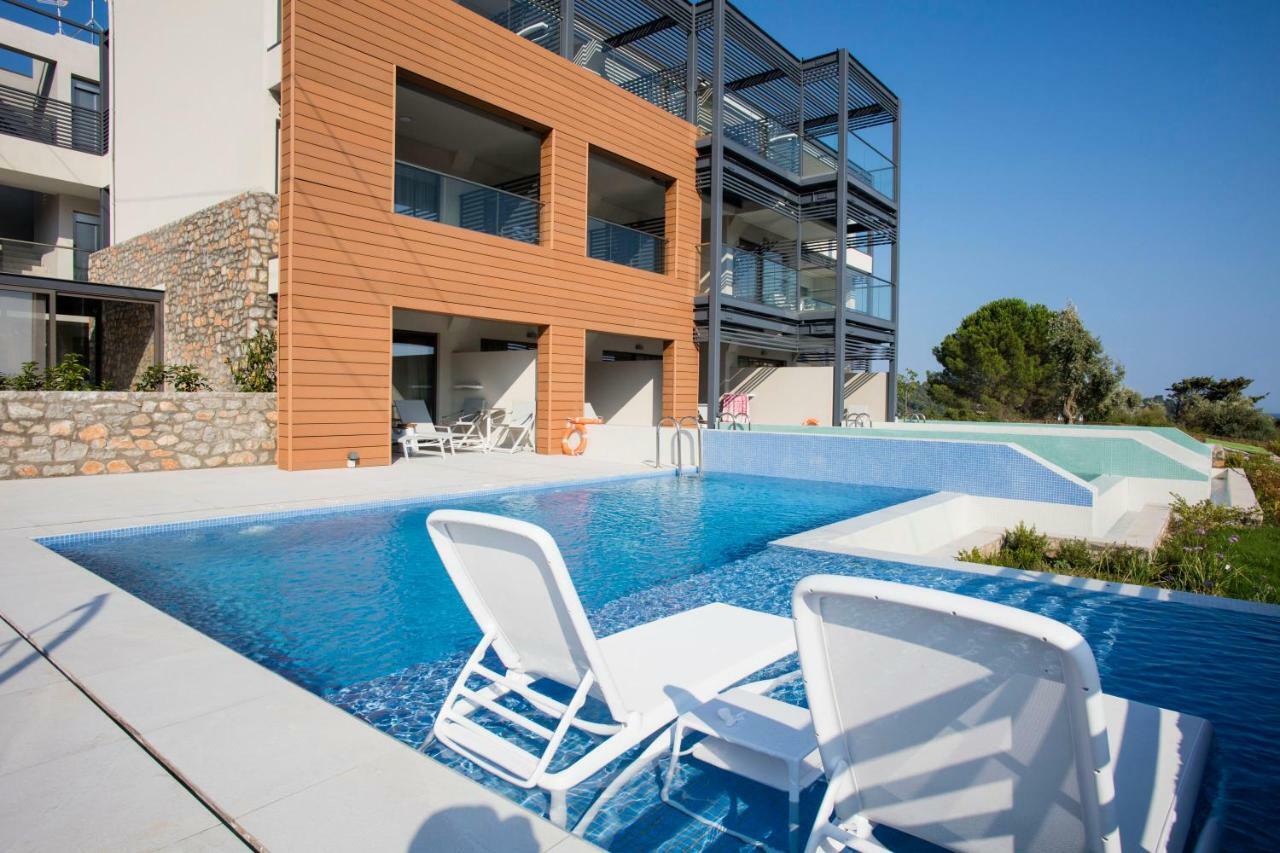Amira Aparthotel Skiathos Town Bagian luar foto