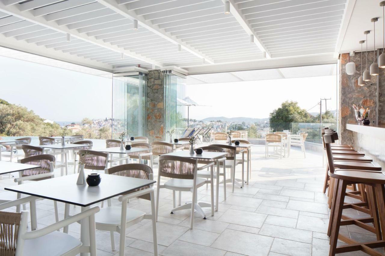 Amira Aparthotel Skiathos Town Bagian luar foto