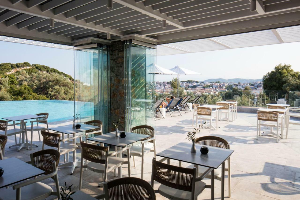 Amira Aparthotel Skiathos Town Bagian luar foto